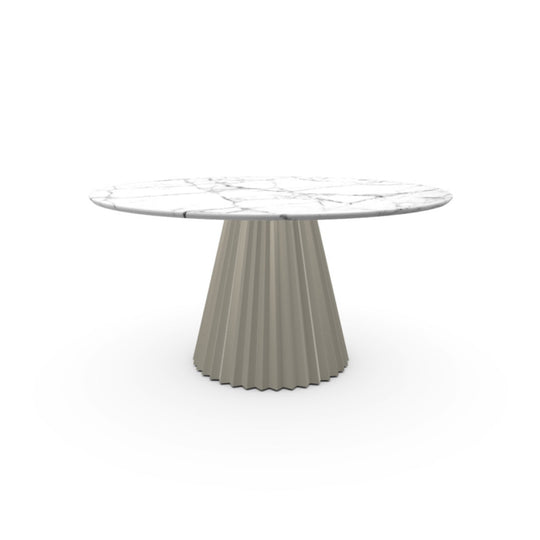 Plissé Dining Table